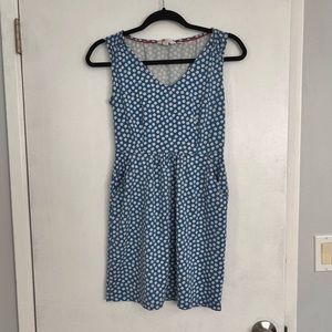 Boden Melinda Blue flower polka dot Jersey dress with pockets.